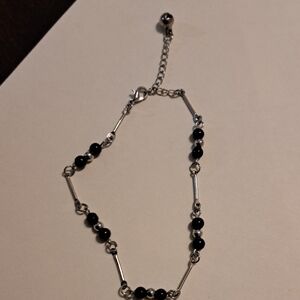 Chic Black and Silver Beaded Bracelet